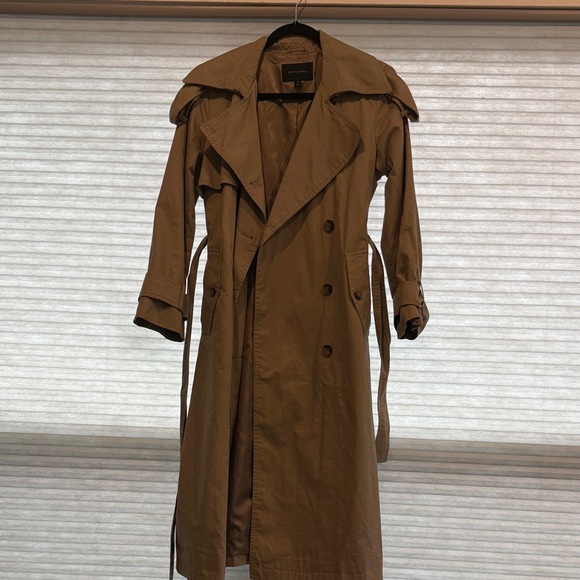 Banana Republic Jackets & Blazers - Banana Republic Beige Trench Coat
